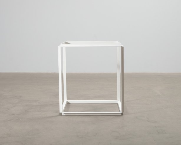 New Works Florence pöydänjalka valkoinen