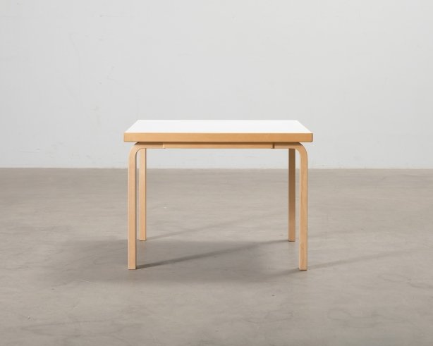 Artek lastenpöytä 120 x 75 cm valkoinen laminaatti