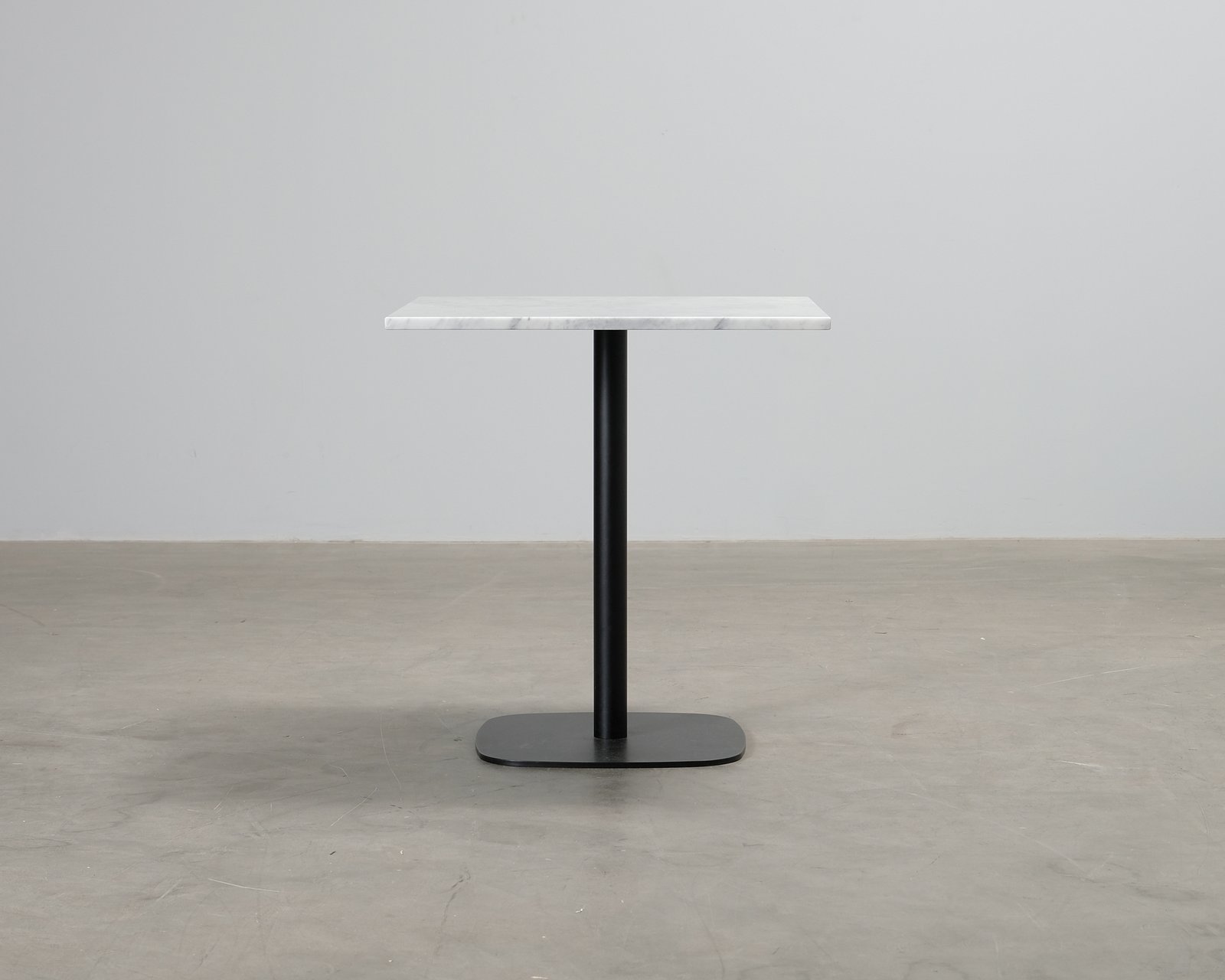 Normann Copenhagen Form kahvilapöytä marmori