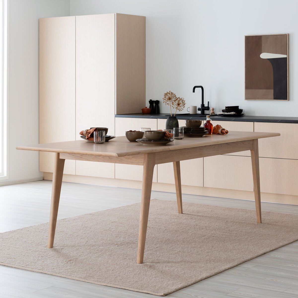 Mooda Lundegård jatkettava ruokapöytä 180x90+59,5 cm valkotammi