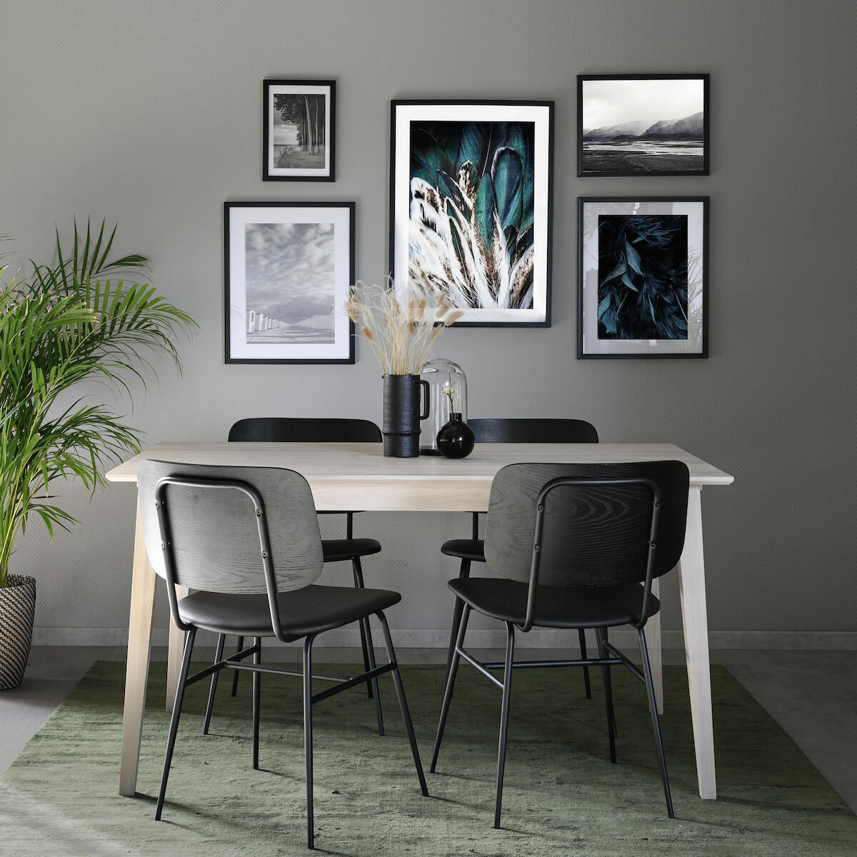 Rowico Home Filippa-Brent 4-hengen ruokailuryhmä valkoöljytty tammi/musta