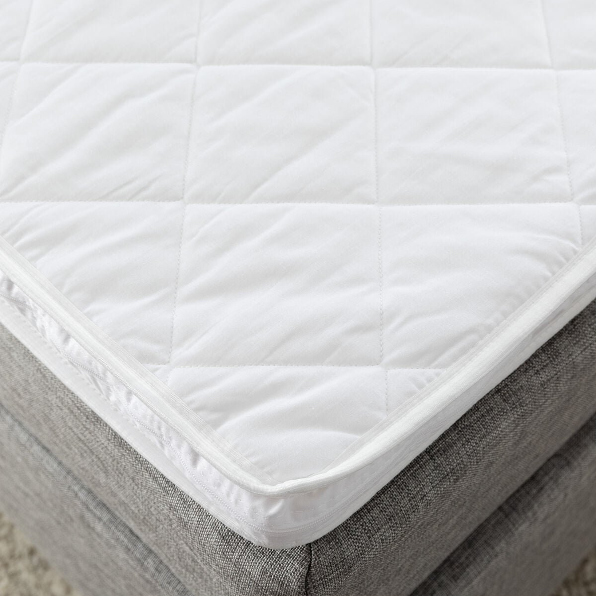Unia Basic petauspatja 80x200x6 cm