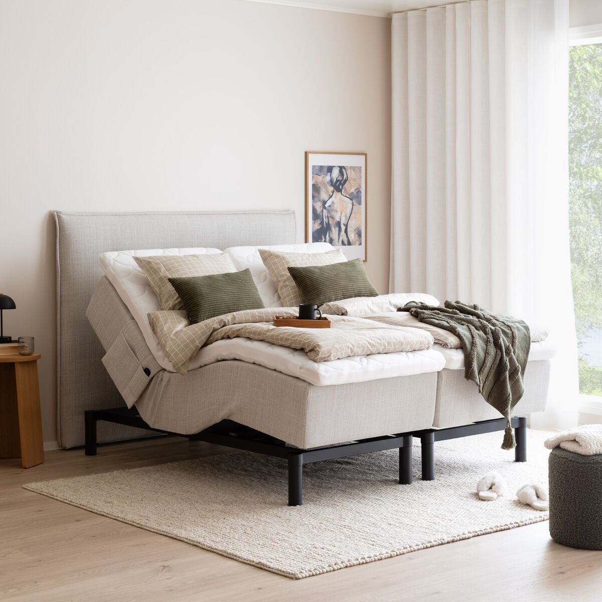 Unia Hopea moottorisänky XL 180x200 beige, relax 7cm, 18cm musta jalka
