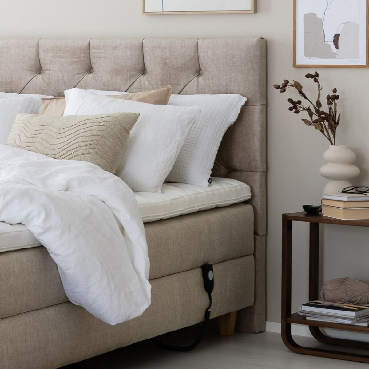 Unia Platina moottorisänky 120 L Stylex, tammi jalat, beige Vogue 02