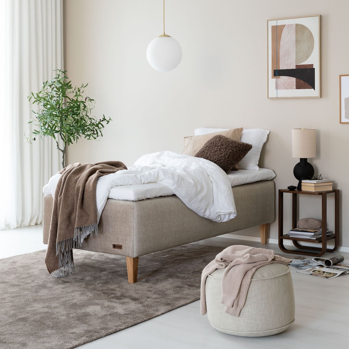 Unia Platina runkopatjasänky 90 L luonnonkumi, tammi jalat, beige Vogue 02
