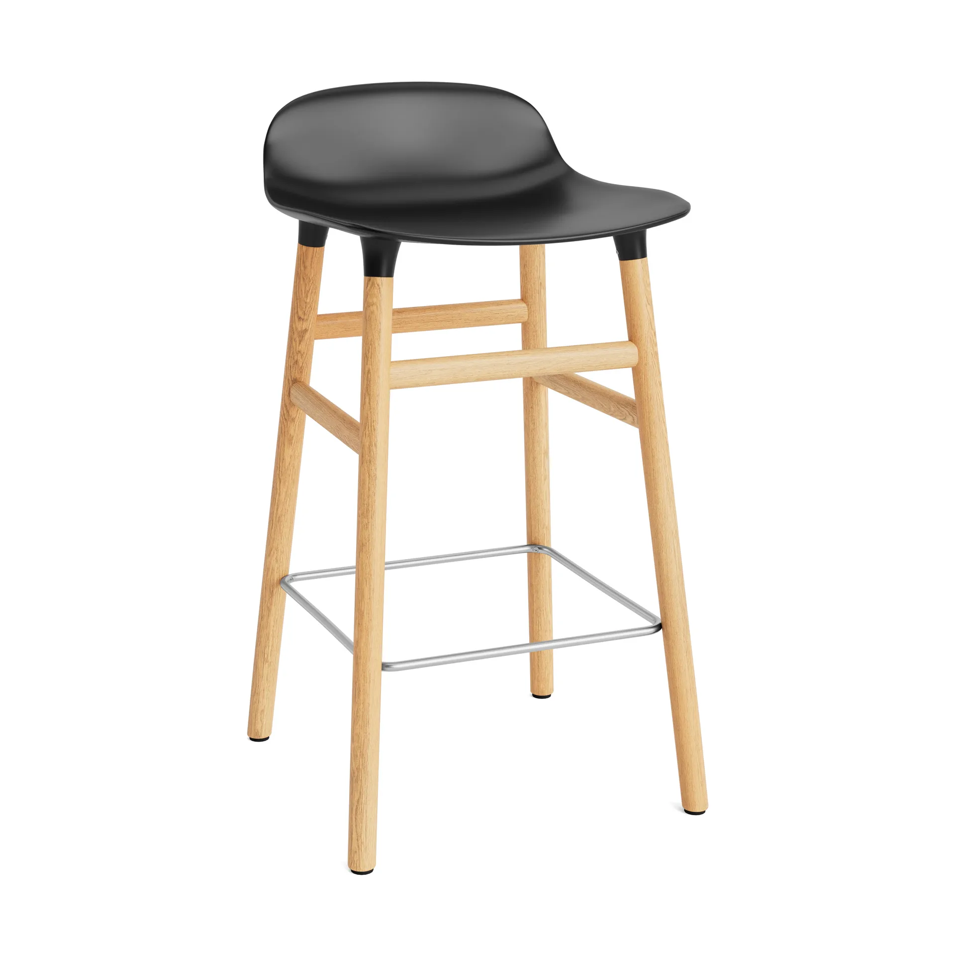 Normann Copenhagen Form Chair baarijakkara Jalat tammea musta
