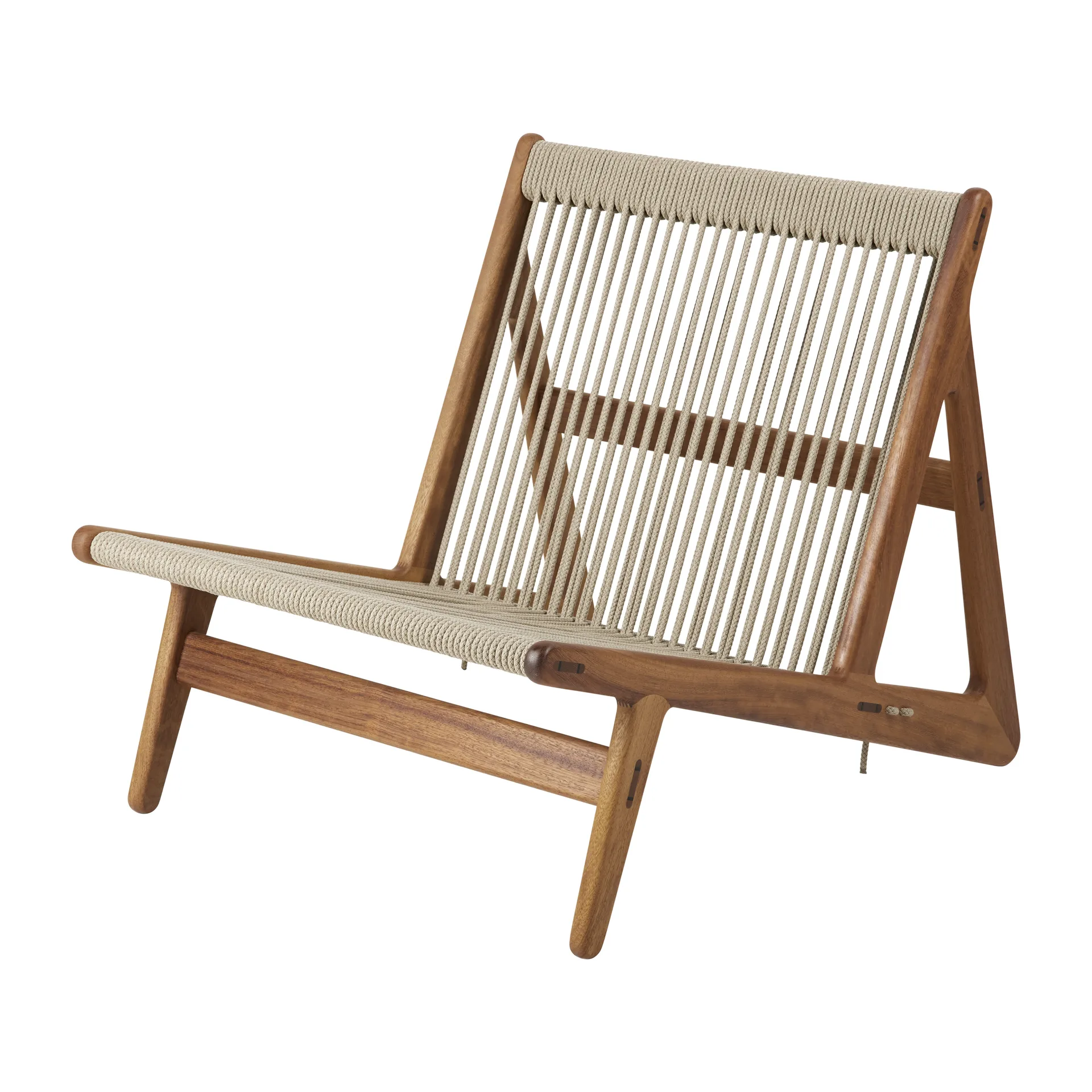 GUBI MR01 Initial outdoor lounge chair Öljytty irokopuu