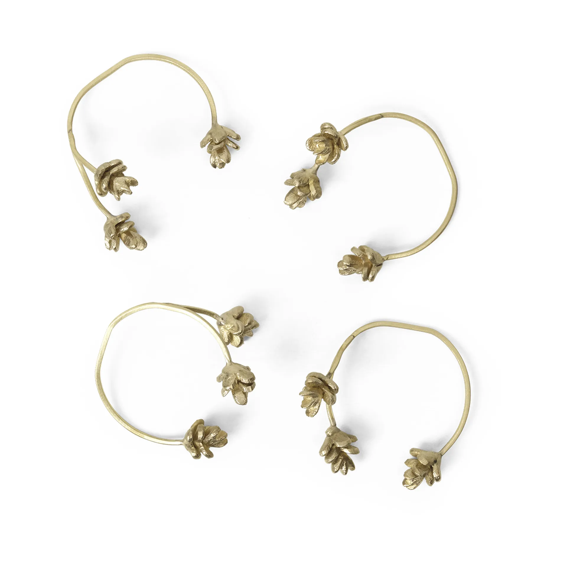 Ferm Living Forest lautasliinarengas 4-pakkaus Brass