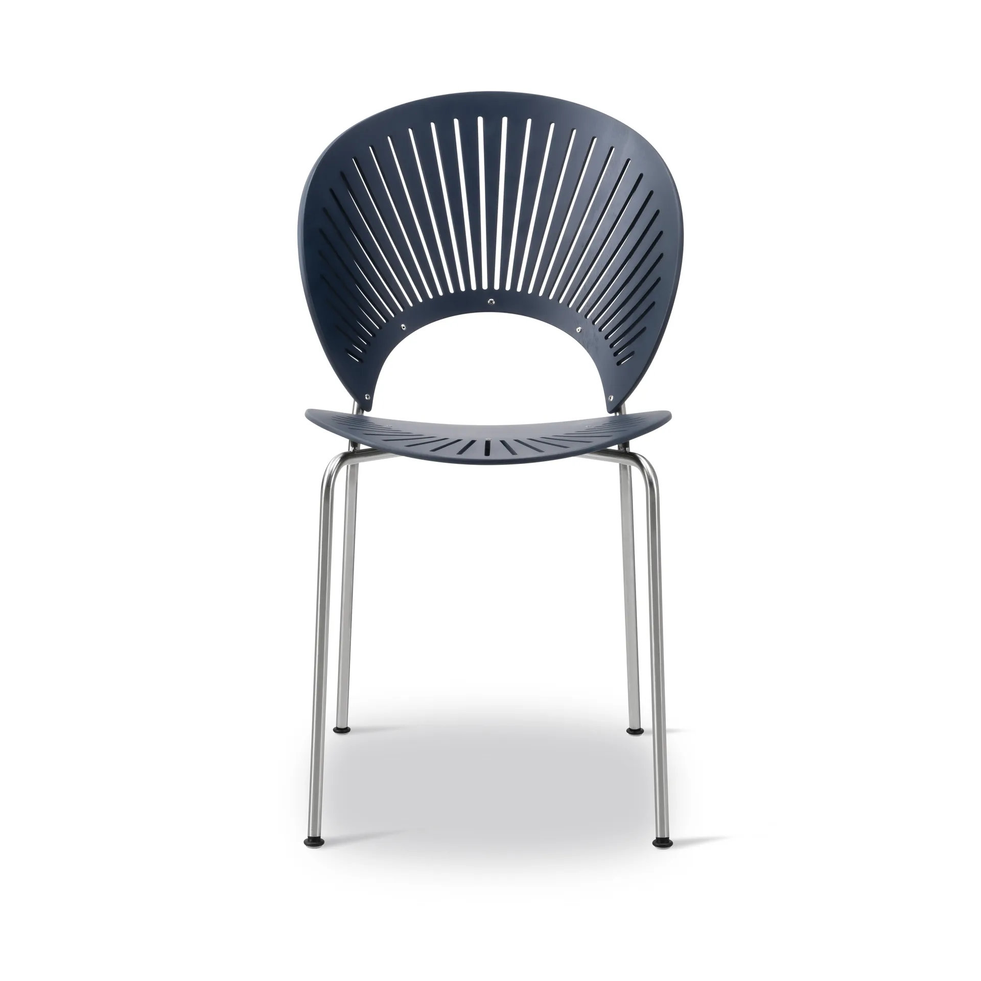 Fredericia Furniture Trinidad 3398 tuoli Nordic sininen-kromi