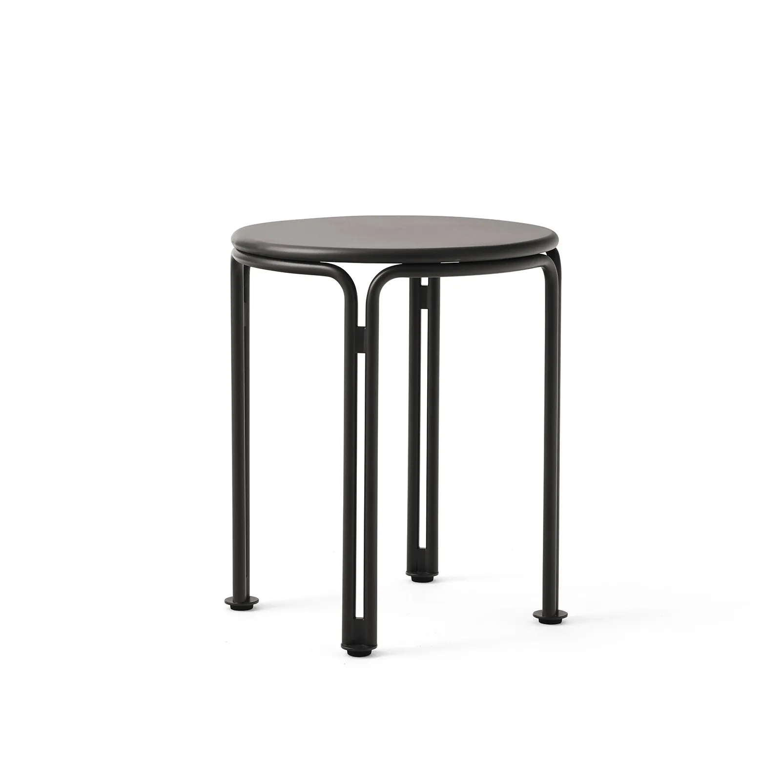 &Tradition Thorvald SC102 sivupöytä Warm black