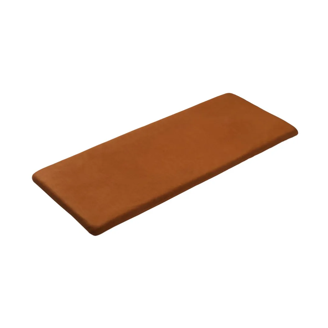 FDB Møbler R6 Radius istuintyyny 45x109 cm Cognac leather