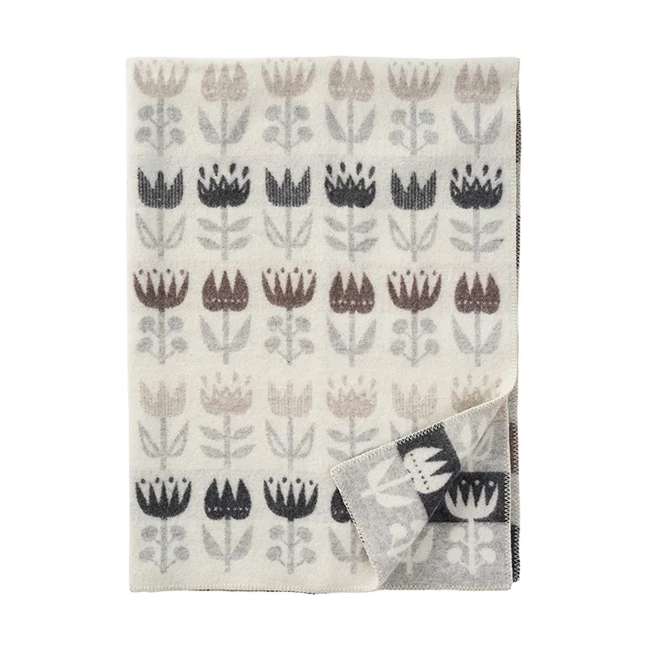 Klippan Yllefabrik Tulip peitto 130x180 cm Grey