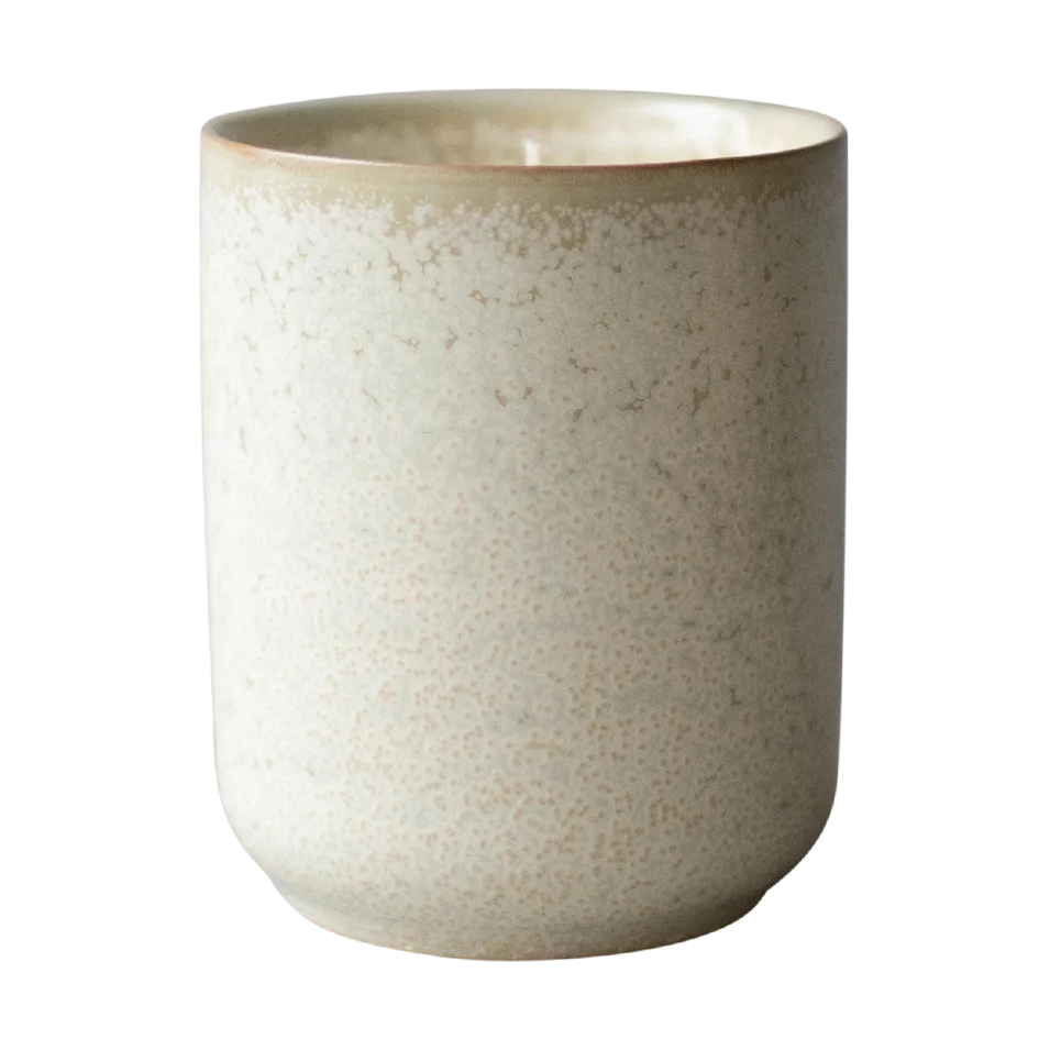 DBKD Burn tuoksukynttilä 60 h Shiny creme.