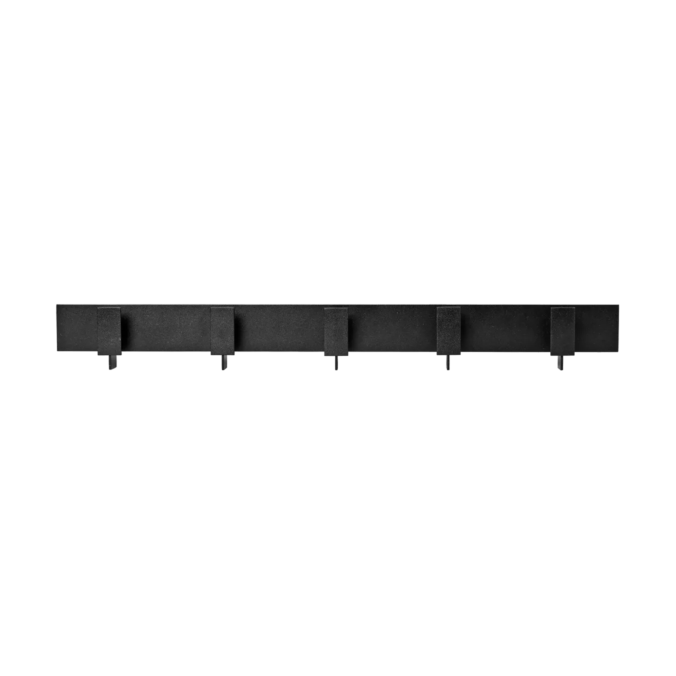 Ferm Living Varasto naulakko 71 cm Musta