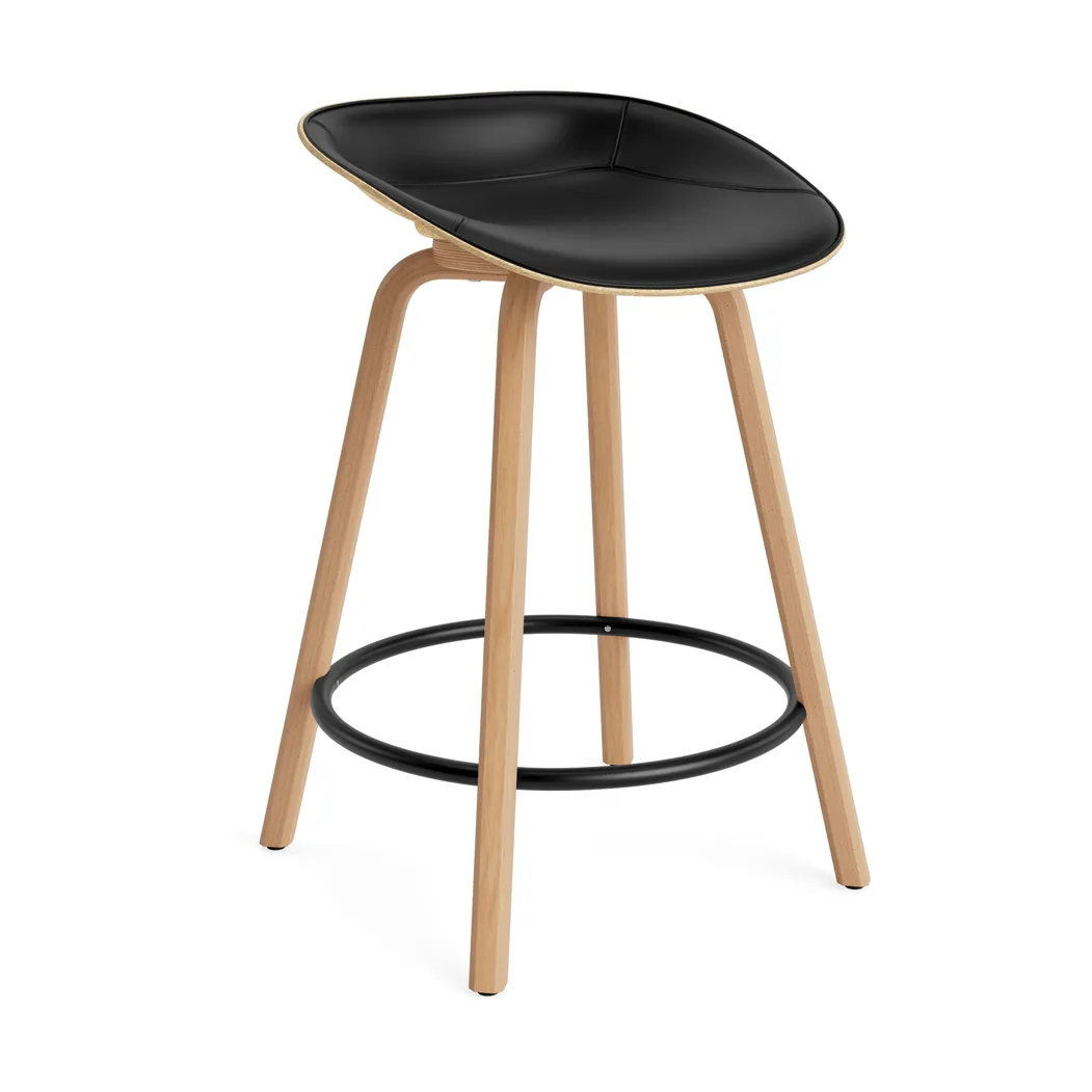Normann Copenhagen Mat Barstool baarituoli etupuoliverhoiltu 65 cm. Ultra 41599-hemp-beech-black steel