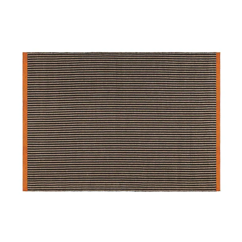 Tom Dixon Line matto Musta 170x240 cm