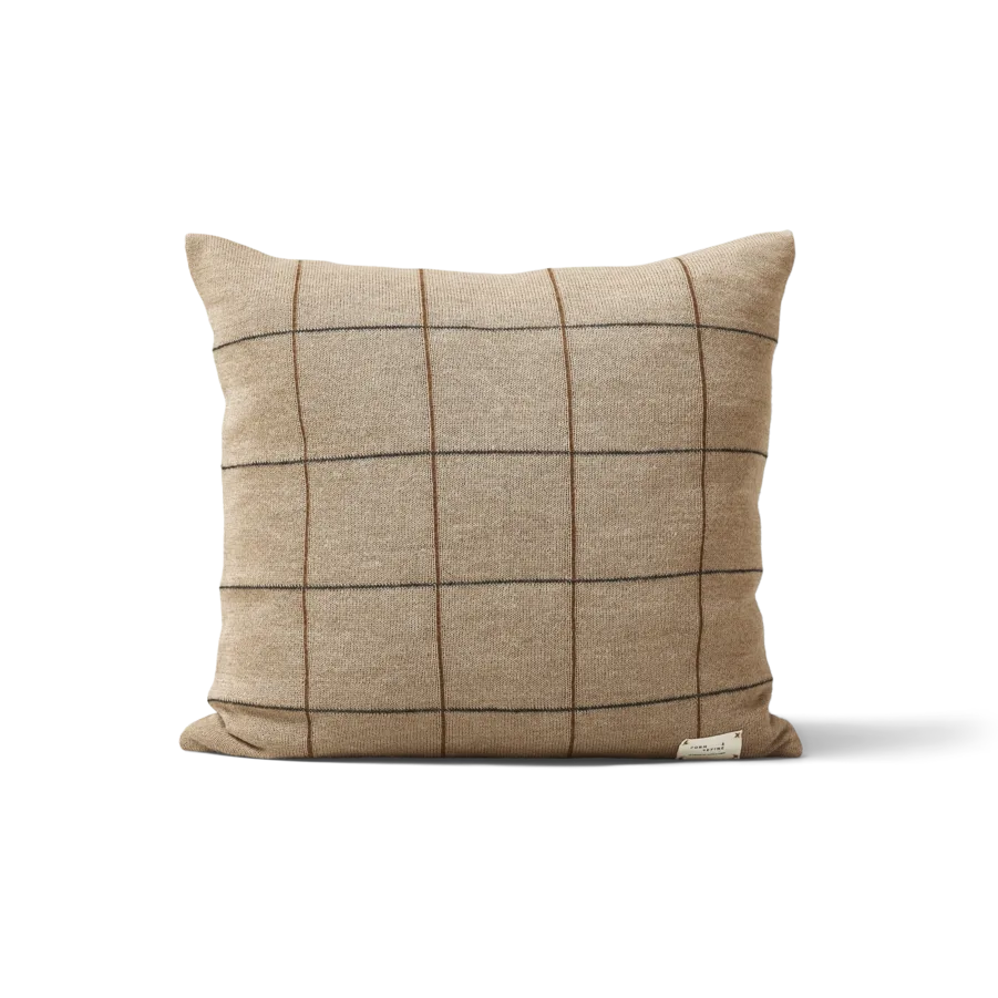 Form & Refine Aymara-tyyny 52x52 cm Uusi neliö ruskea