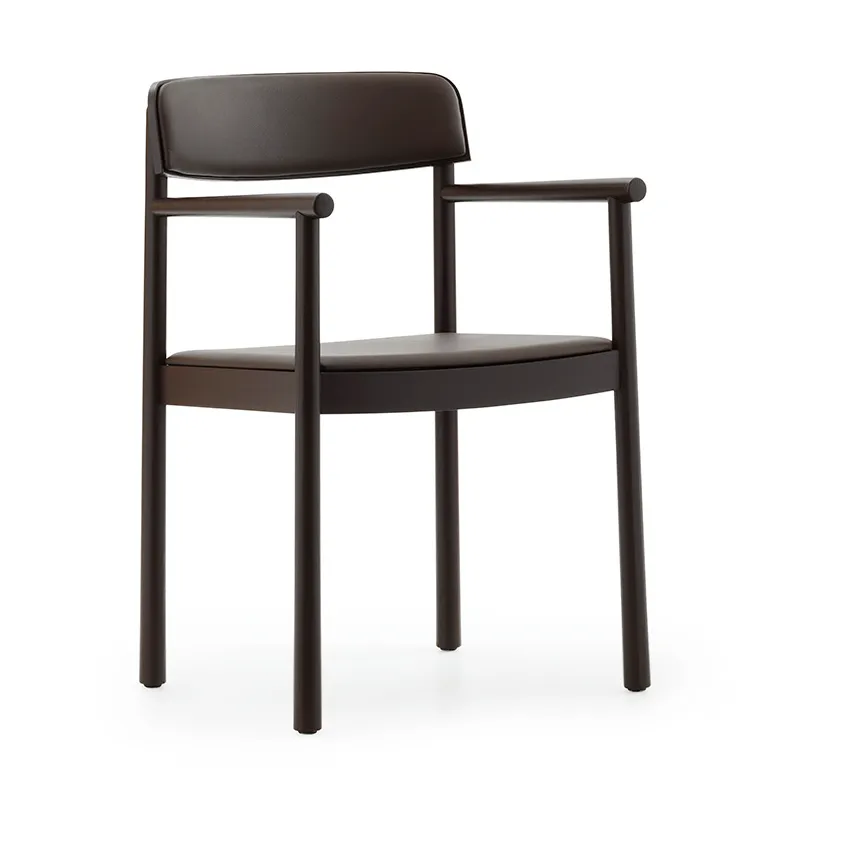 Normann Copenhagen Timb käsinojatuoli Ruskea saarni Ultra Leather Chocolate