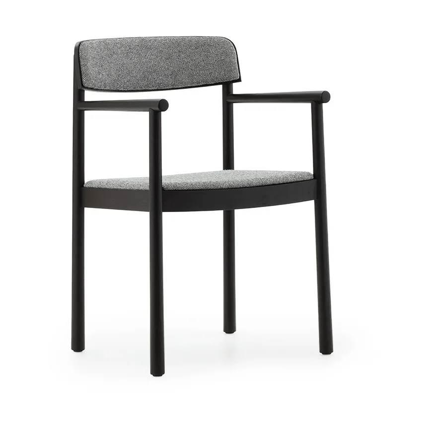 Normann Copenhagen Timb käsinojatuoli Black ash Hallingdal 166