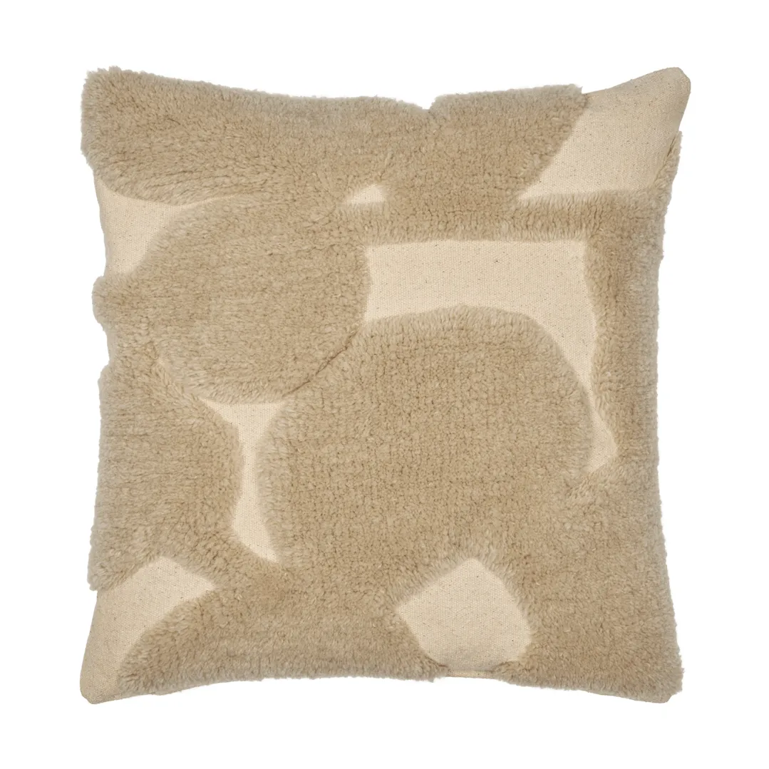 Ferm Living Cilla tuftattu tyyny Off-white-parchment, 50x50 cm