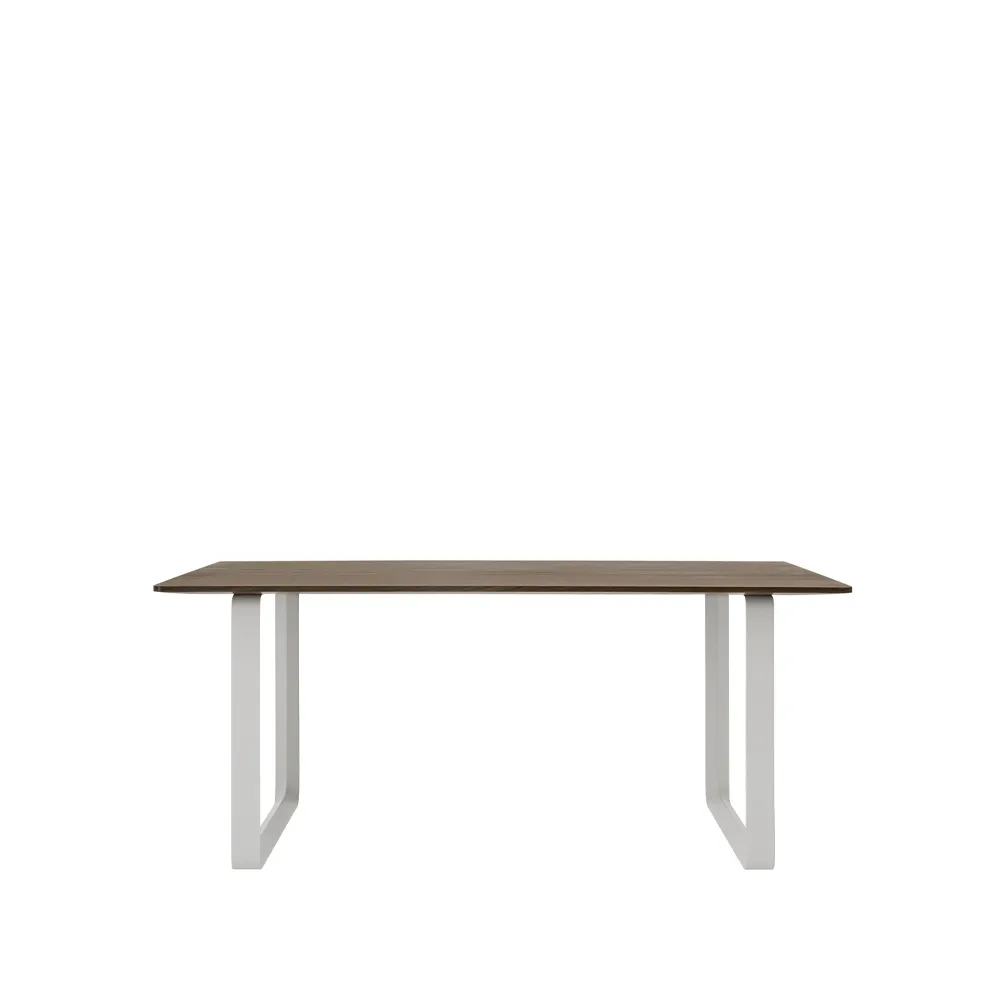 Muuto 70/70 ruokapöytä 170 x 85 cm Solid smoked oak-Grey
