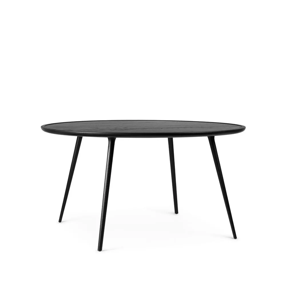 Mater Accent ruokapöytä pyöreä black stained oak, ø 140 cm