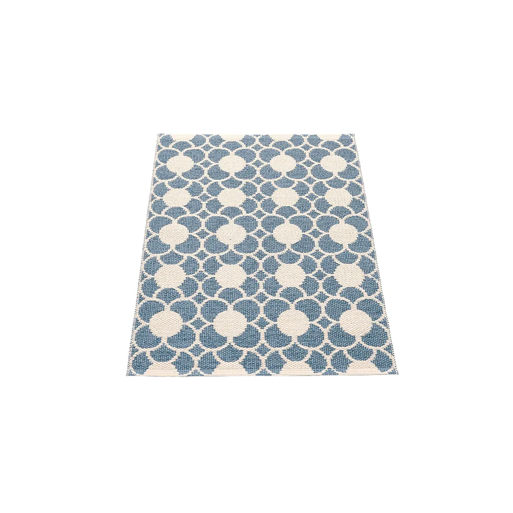 Pappelina, Anya matto River Blue/Vanilla 70 x 100 cm