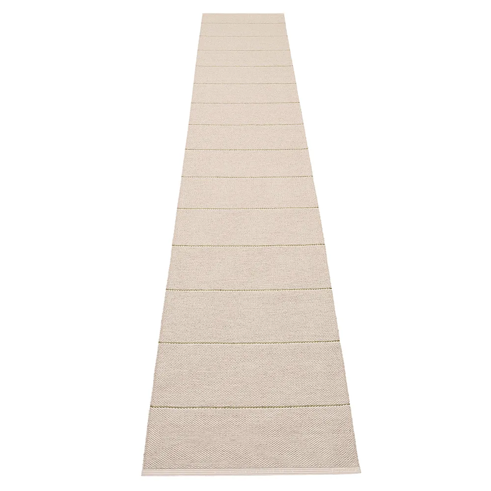 Pappelina, Lea matto Linen/Pine/Vanilla 70 x 375 cm