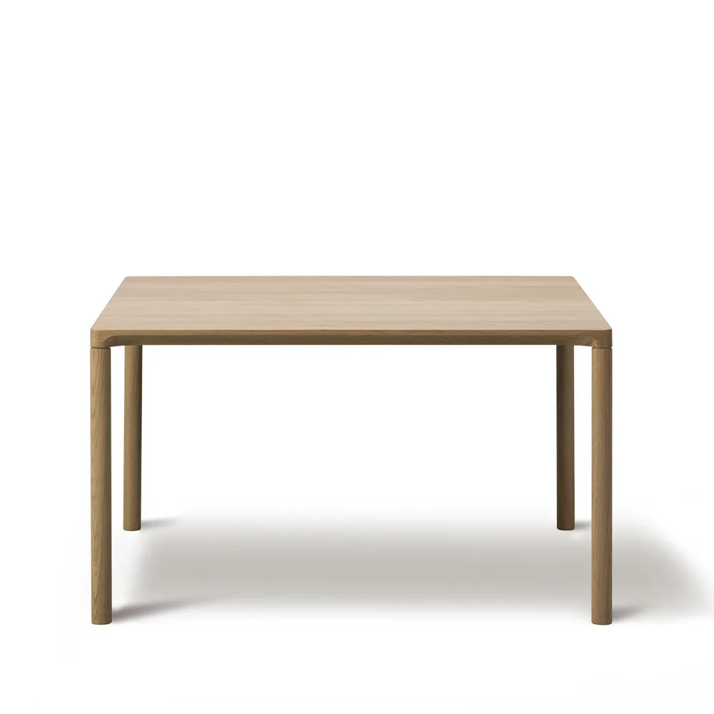 Fredericia Furniture Piloti 6720-sohvapöytä Vaaleasahattu tammi korkeus 41 cm