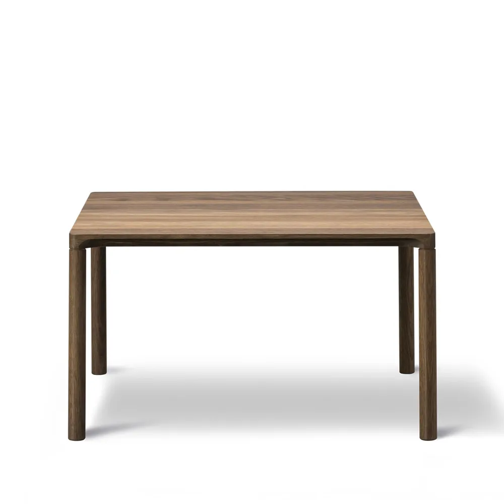 Fredericia Furniture Piloti 6725 sivupöytä Savustettu tammi korkeus 35 cm