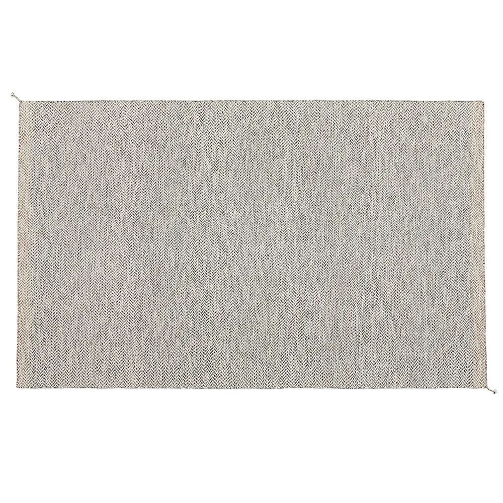 Muuto, Ply Matto Recycled Polyester 300x200 cm Black/White