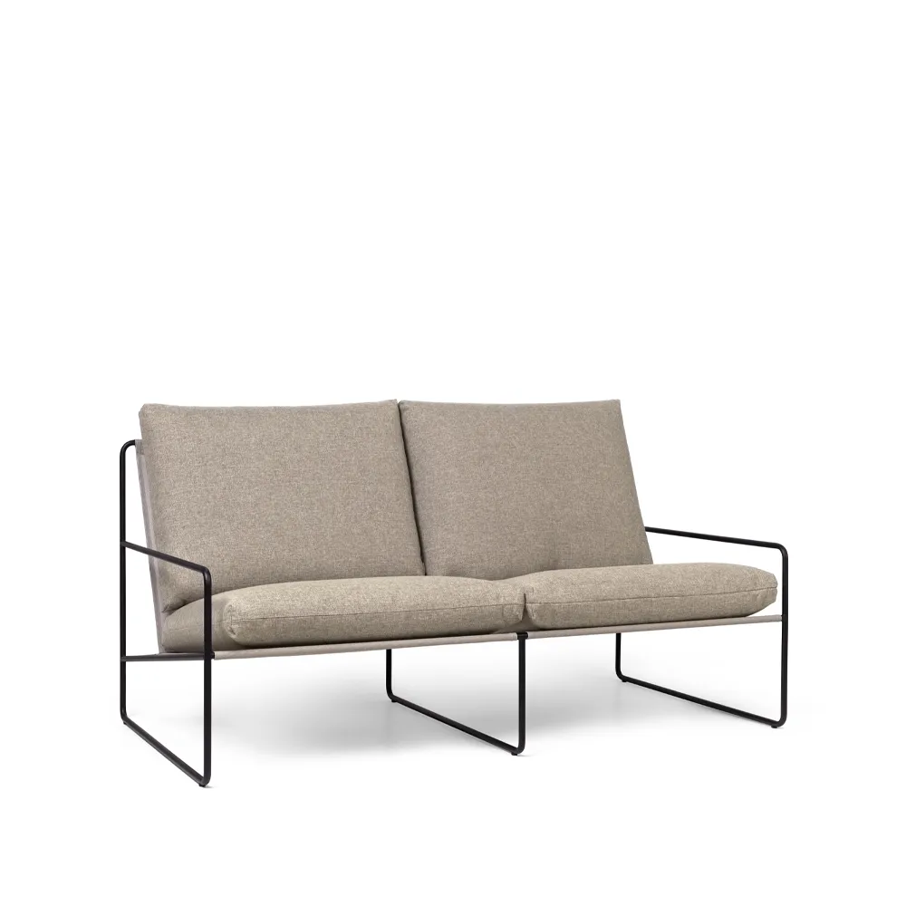 Ferm Living Desert 2-istuttava sohva Kangas dark sand, musta runko