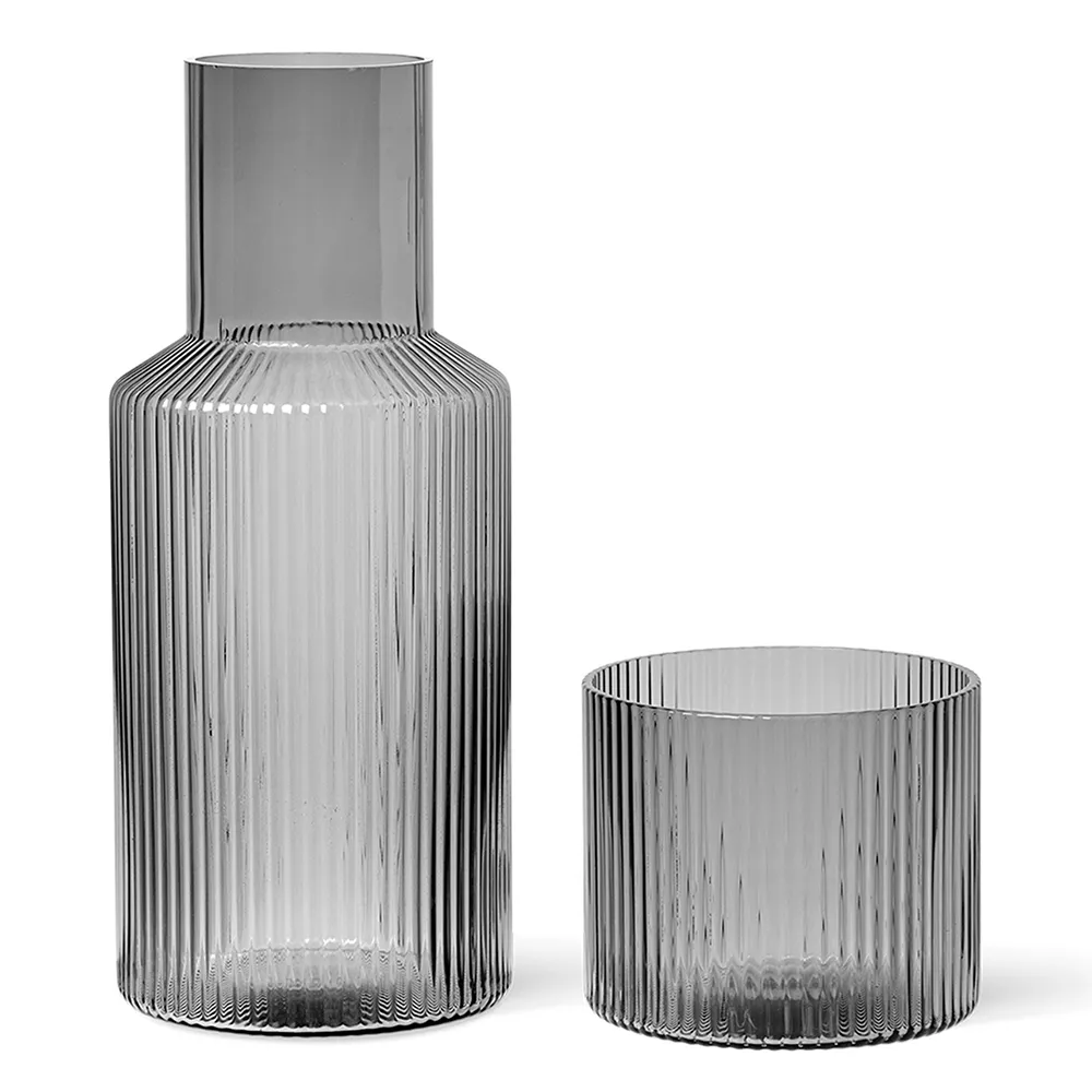 Ferm Living, Ripple Karahvi lasilla - Smoked Grey