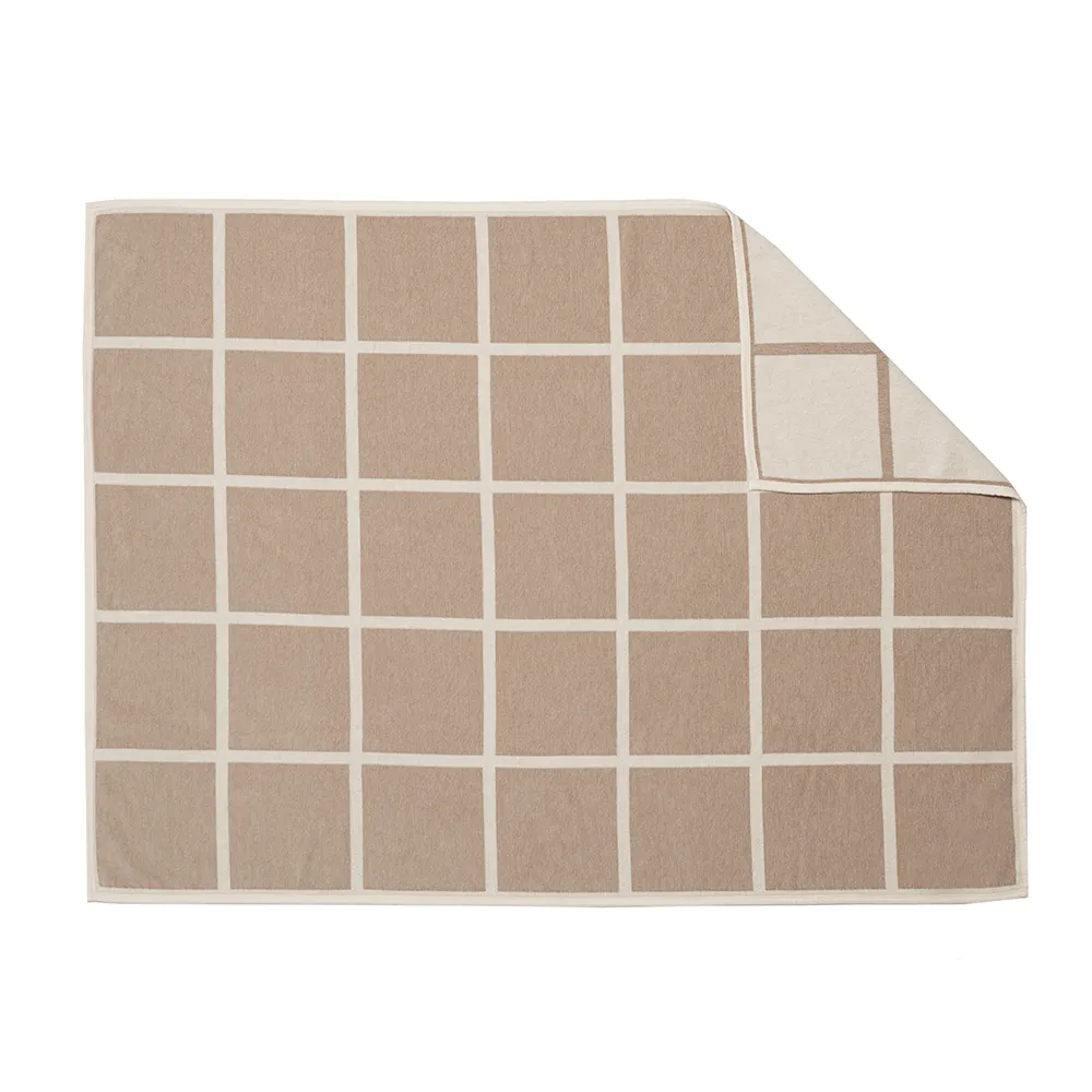 Pappelina, Kudottu viltti lampaanvillasta Criss Beige