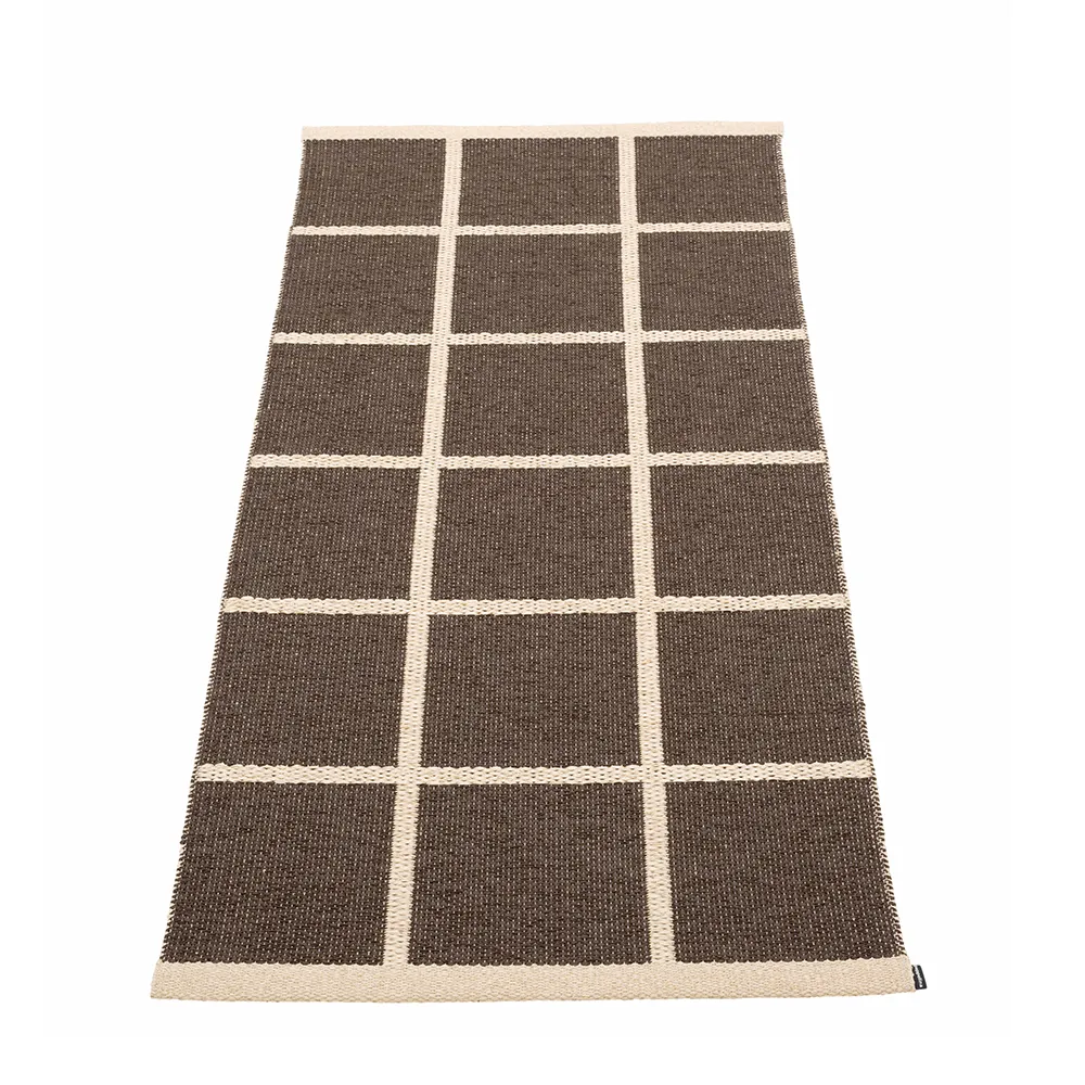 Pappelina, Kudottu Matto Criss Dark Brown 70x150 cm