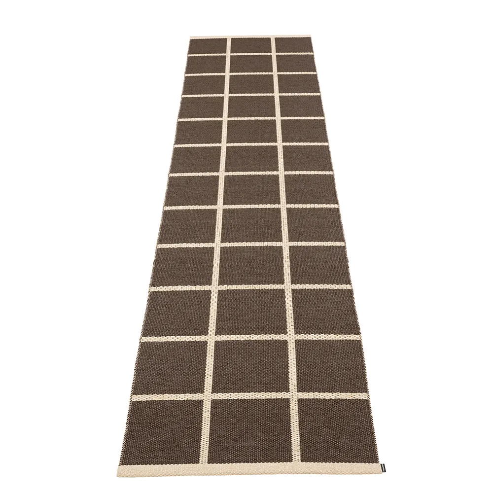 Pappelina, Kudottu Matto Criss Dark Brown 70x300 cm