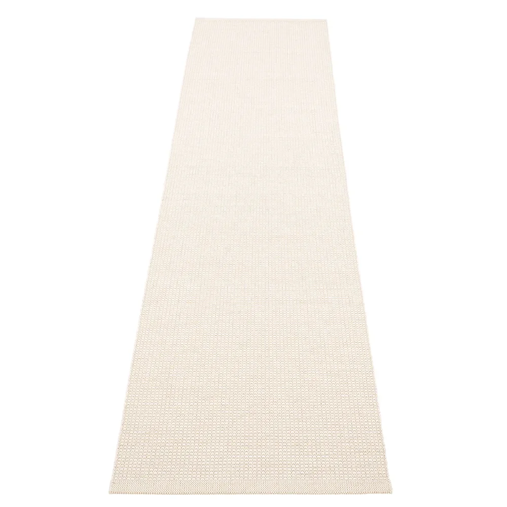 Pappelina, Emm matto 70 x 300 cm Vanilla/White Metallic