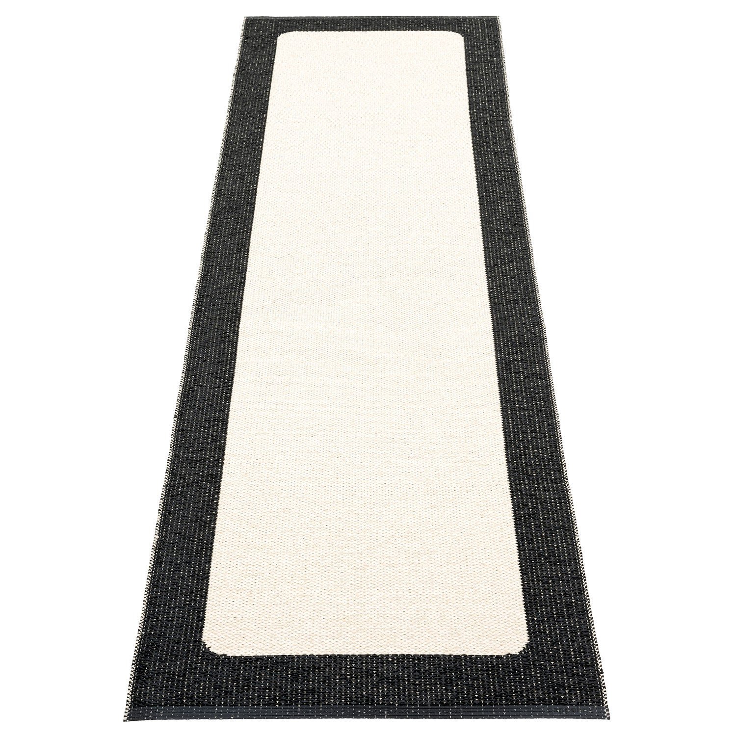 Pappelina, Ilda matto 70x240 cm black / vanilla