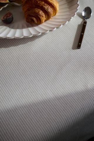 Sofia vahakangas beige