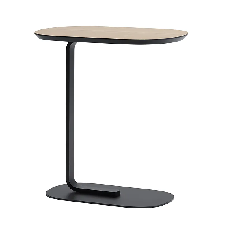 Muuto, Relate sivupöytä 60,5cm - Oak Laminate/Black