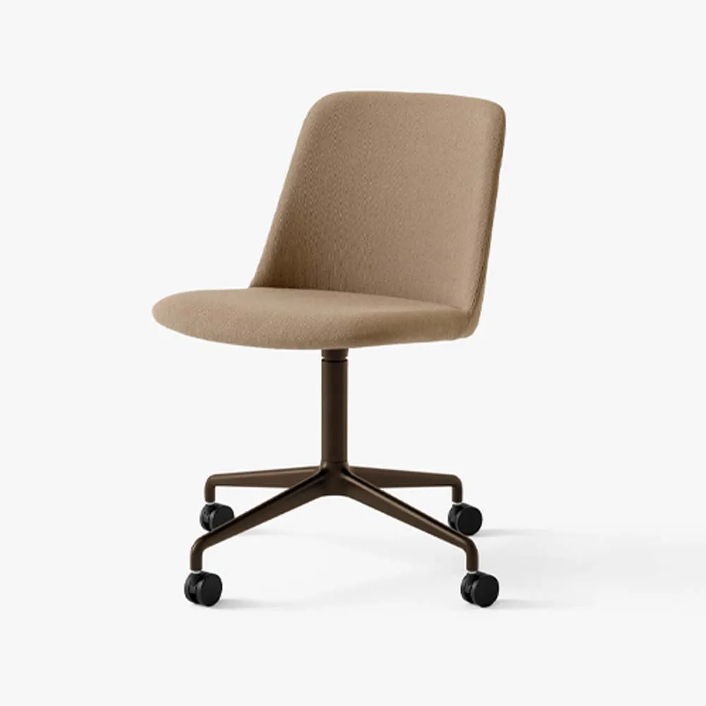 &Tradition Rely HW23 -toimistotuoli Kangas hallingdal 224 peanut, pronssattu runko